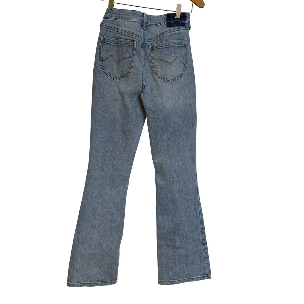Cleo + Wolf Alpine High Rise Bootcut Stretch Jeans Light Wash Blue Denim Size 26 - Picture 2 of 10